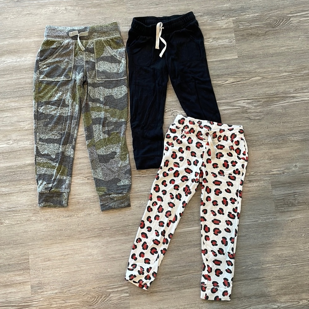4 pair Cat and Jack soft sweatpants